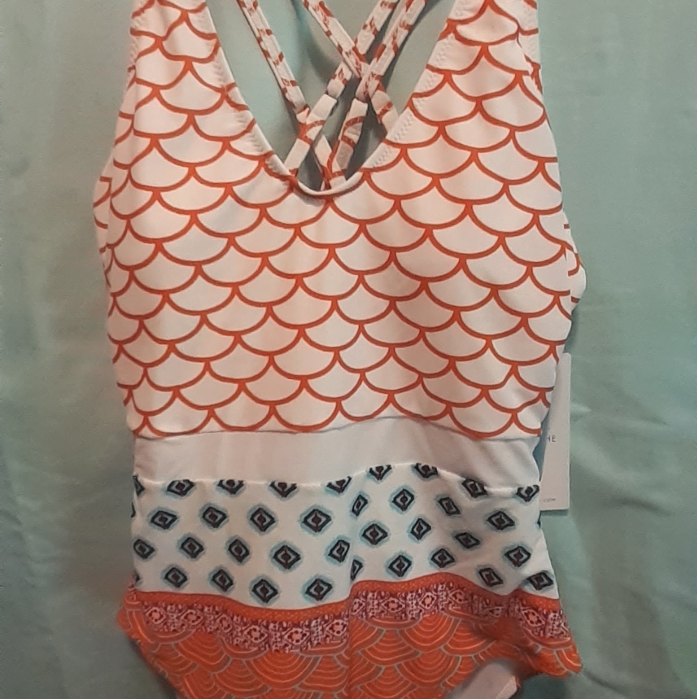 New with tags Cushpe one piece bathing suit